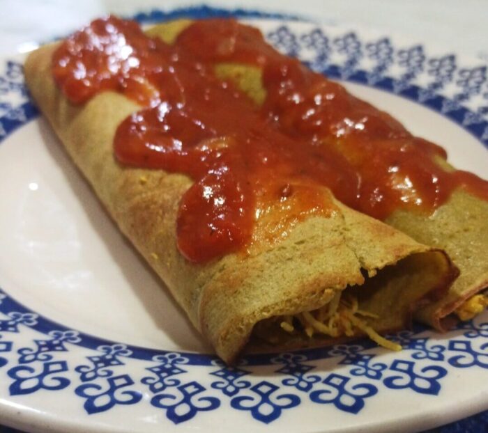 Panqueca de frango com massa de batata doce