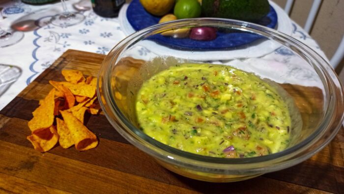 Guacamole caseiro simples e rápido