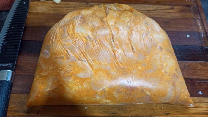 Marinada de Mostarda Páprica e Curry para um Frango Suculento